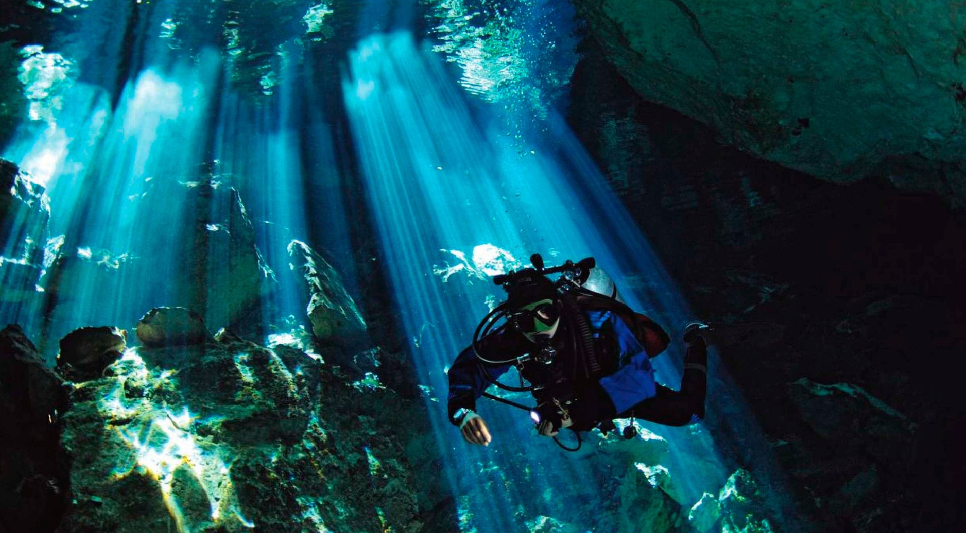 CANCUN Cenote Diving